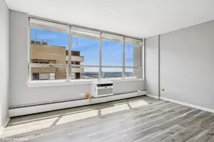 6171 N Sheridan Rd, Chicago, IL 60660 - Photo 12