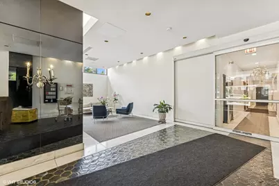 6171 N Sheridan Road #2404, Chicago, IL 60660 - Photo 8