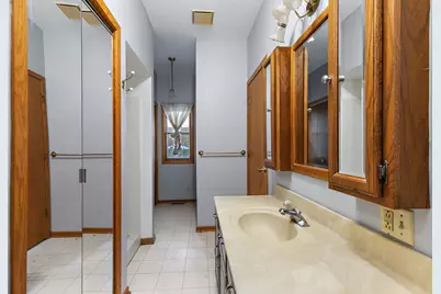 126 Park Avenue, Dekalb, IL 60115 - Photo 6