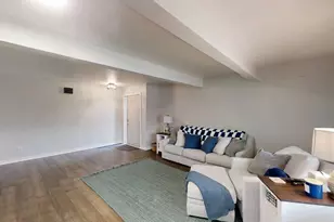 2134 Harbor Town Cir, Champaign, IL 61821 - Photo 6