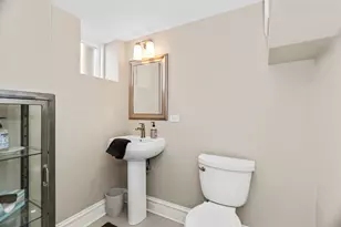 1735 Asbury Ave, Evanston, IL 60201 - Photo 58