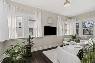 1735 Asbury Ave, Evanston, IL 60201 - Photo 30