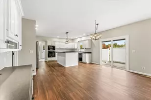 302 County Rd 2650 N, Mahomet, IL 61853 - Photo 16