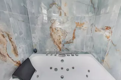 5935 W Henderson Street, Chicago, IL 60634 - Photo 16