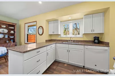 [Address not provided], Wheaton, IL 60187 - Photo 8