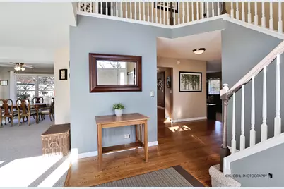 307 Fairfax Lane, Grayslake, IL 60030 - Photo 2