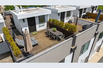 441 W Hobbie Street, Chicago, IL 60610 - Photo 20