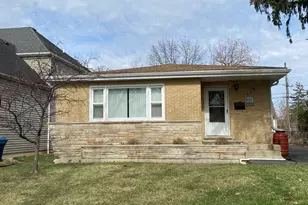 426 E Berteau Ave, Elmhurst, IL 60126 - Photo 2
