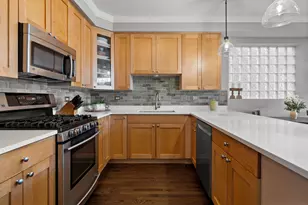 1716 N Talman Ave, Chicago, IL 60647 - Photo 8
