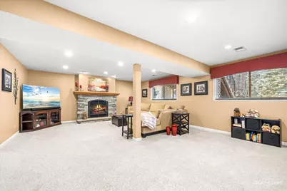 6828 Kincaid Court, Woodridge, IL 60517 - Photo 16