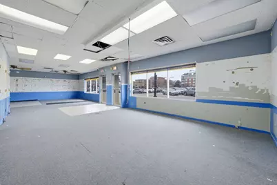 110 1/2 W Burlington Avenue, La Grange, IL 60525 - Photo 4