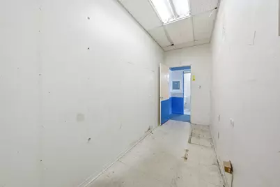 110 1/2 W Burlington Avenue, La Grange, IL 60525 - Photo 8