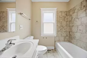2423 Wesley Ave, Berwyn, IL 60402 - Photo 10