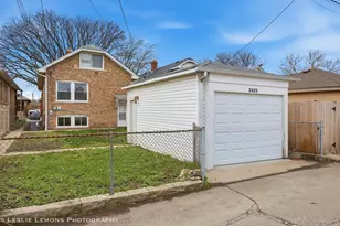 2423 Wesley Ave, Berwyn, IL 60402 - Photo 24