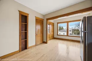 2423 Wesley Ave, Berwyn, IL 60402 - Photo 14