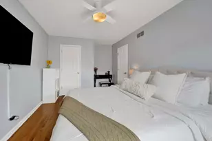 1678 Trowbridge Ct, Wheaton, IL 60189 - Photo 18
