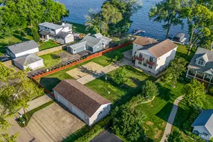 27771 W Lakeshore Dr, Spring Grove, IL 60081 - Photo 14