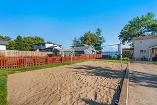 27771 W Lakeshore Dr, Spring Grove, IL 60081 - Photo 58