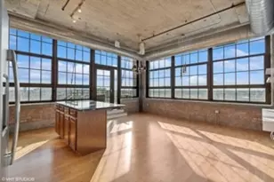 3963 W Belmont Ave, Chicago, IL 60618 - Photo 2