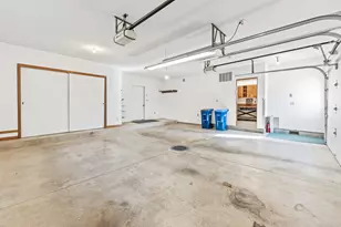 844 S 7th St, Dekalb, IL 60115 - Photo 14