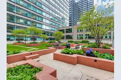 125 S Jefferson Street #3203, Chicago, IL 60661 - Photo 18