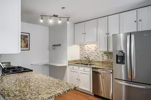 125 S Jefferson St, Chicago, IL 60661 - Photo 8