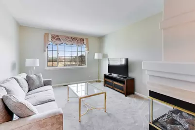3357 Ravinia Circle, Aurora, IL 60504 - Photo 4