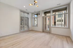 2450 N Clybourn Ave, Chicago, IL 60614 - Photo 22