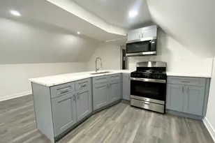 3505 W Montrose Ave, Chicago, IL 60618 - Photo 10