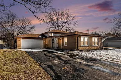 18103 Cherrywood Lane, Homewood, IL 60430 - Photo 2