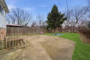 [Address not provided], Chicago, IL 60646 - Photo 6