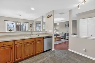 11010 Cape Cod Ln, Huntley, IL 60142 - Photo 10