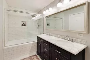 4430 N Magnolia Ave, Chicago, IL 60640 - Photo 20