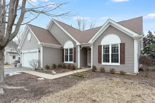 1329 Amaranth Dr, Naperville, IL 60564 - Photo 2