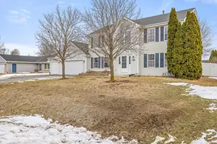 10853 Lemon Grass Ln, Roscoe, IL 61073 - Photo 2