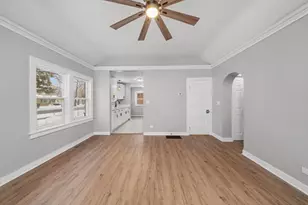 2131 170th St, Hazel Crest, IL 60429 - Photo 8