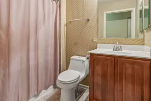 1028 Draper Rd, McHenry, IL 60050 - Photo 24