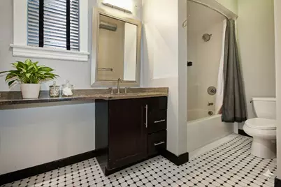 [Address not provided], Chicago, IL 60607 - Photo 16