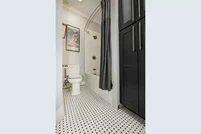 [Address not provided], Chicago, IL 60607 - Photo 18