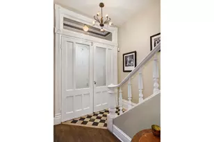 1957 W Schiller St, Chicago, IL 60622 - Photo 8