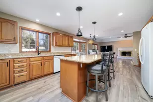 9345 N Oakleaf Ct, Byron, IL 61010 - Photo 16