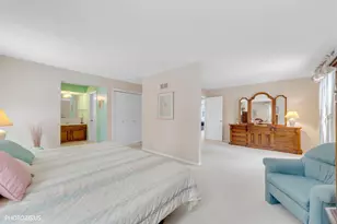 3849 Grace Ln, Glenview, IL 60025 - Photo 36