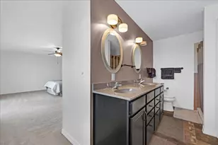 19066 Woodland Tr, Bloomington, IL 61705 - Photo 30