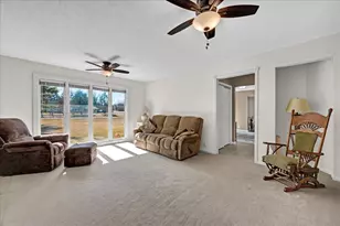 19066 Woodland Tr, Bloomington, IL 61705 - Photo 20