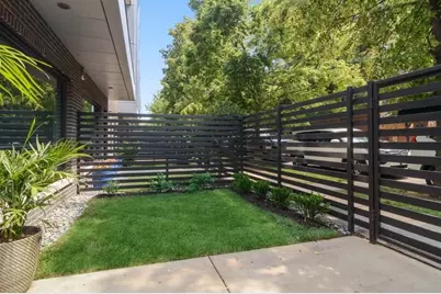 1727 N Winnebago Avenue, Chicago, IL 60647 - Photo 2