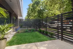 1727 N Winnebago Ave, Chicago, IL 60647 - Photo 2