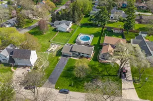 3505 W Beach Dr, McHenry, IL 60050 - Photo 24