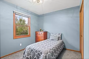 3505 W Beach Dr, McHenry, IL 60050 - Photo 14