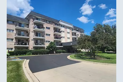 1000 S Lorraine Road #214, Wheaton, IL 60189 - Photo 1