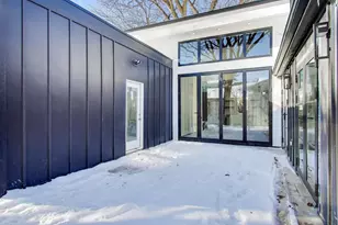 2238 Prairie St, Glenview, IL 60025 - Photo 24